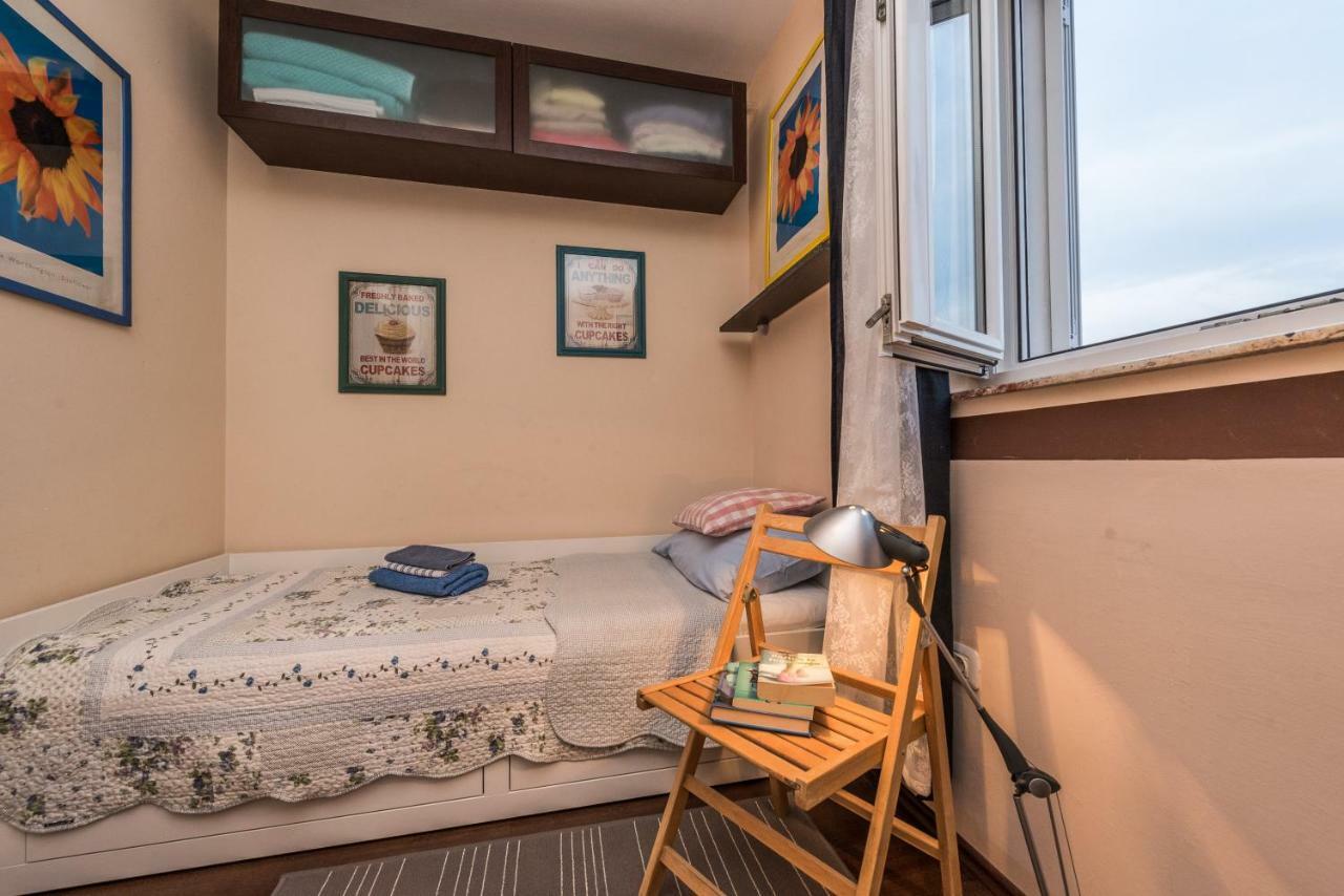 Apartments Jelavic Sutomiscica Luaran gambar